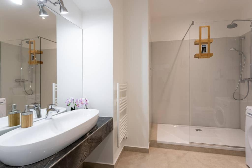 וינה 14 C&J'S Apartment מראה חיצוני תמונה