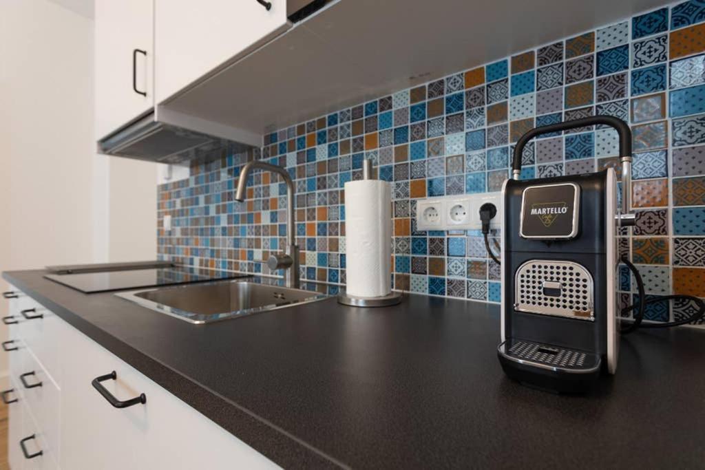וינה 14 C&J'S Apartment מראה חיצוני תמונה