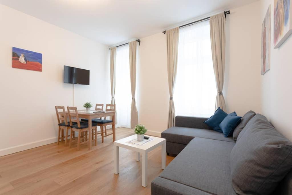 וינה 14 C&J'S Apartment מראה חיצוני תמונה